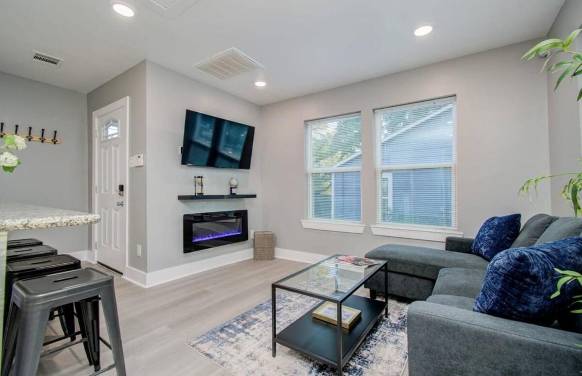 2-bedrrom Townhouse In Houston